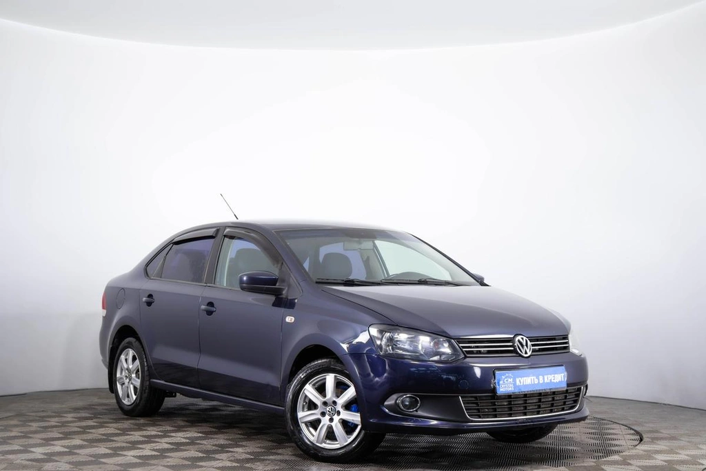 Седан Volkswagen Polo 2013 года, 849000 рублей, Пермь