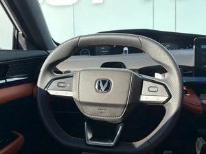 Лифтбек Changan UNI-V 2023 года, 2099000 рублей, Ижевск