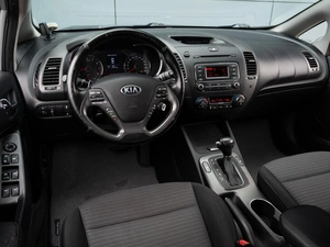 Седан Kia Cerato 2013 года, 1280000 рублей, Краснодар