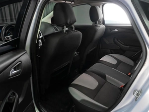 Седан Ford Focus 2012 года, 749000 рублей, Тюмень