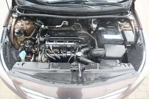Хэтчбек Hyundai Solaris 2015 года, 880000 рублей, Орёл