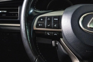 Седан Lexus ES 2017 года, 3119000 рублей, Сургут