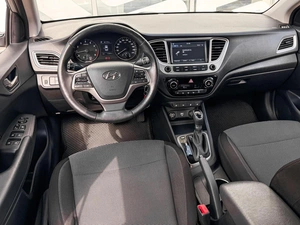 Седан Hyundai Solaris 2019 года, 1414000 рублей, Ставрополь
