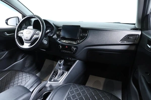 Седан Hyundai Solaris 2021 года, 1369000 рублей, Новосибирск