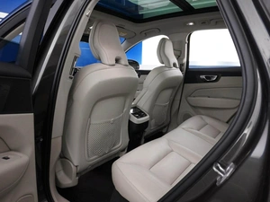 Внедорожник Volvo XC60 2021 года, 3683055 рублей, Москва