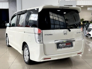 Минивэн Honda Stepwgn Spada 2010 года, 1487000 рублей, Солонцы