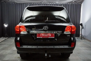 Внедорожник Toyota Land Cruiser 2012 года, 3697000 рублей, Красноярск