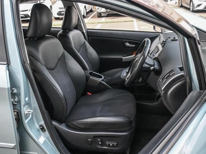 Лифтбек Toyota Prius 2014 года, 1199000 рублей, Кирилловка