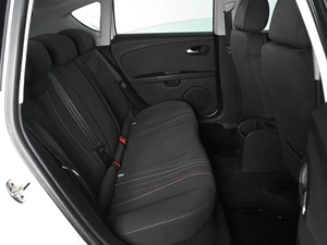 Хетчбэк SEAT Leon 2012 года, 839000 рублей, Аксай