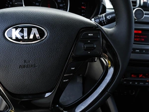 Седан Kia Rio 2015 года, 999000 рублей, Ставрополь