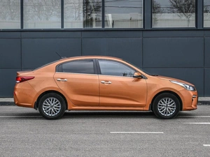 Седан Kia Rio 2018 года, 1499000 рублей, Кирилловка