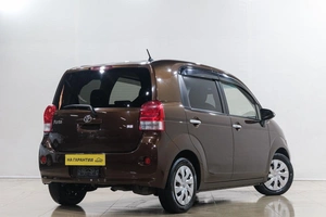 Минивэн Toyota Porte 2014 года, 849000 рублей, Новокузнецк