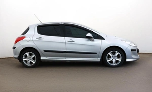 Хетчбэк Peugeot 308 2010 года, 550000 рублей, Орёл