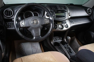 Внедорожник Toyota RAV4 2009 года, 1519000 рублей, Сургут