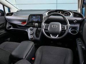 Минивэн Toyota Sienta 2019 года, 1530000 рублей, Краснодар