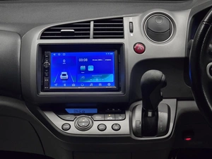 Минивэн Honda Stream 2009 года, 1050000 рублей, Красноярск