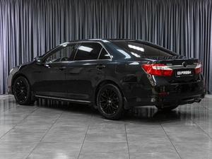 Седан Toyota Camry 2013 года, 1659000 рублей, Тюмень