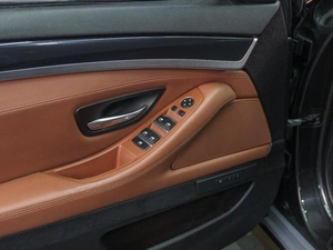 Седан BMW 5 серия 2016 года, 2549000 рублей, Сургут