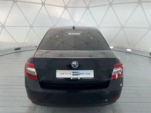 Седан Skoda Octavia 2018 года, Брянск