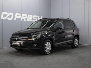 Внедорожник Volkswagen Tiguan 2012 года, 1430000 рублей, Омск