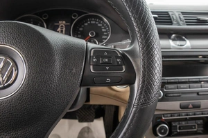 Седан Volkswagen Passat 2011 года, 839000 рублей, Барнаул