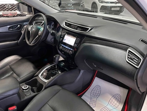 Внедорожник Nissan X-Trail 2018 года, 2430000 рублей, Красноярск