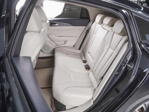 Седан Hongqi H5 2022 года, 2100000 рублей, Ростов-на-Дону