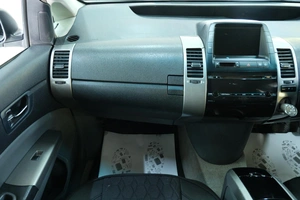 Лифтбек Toyota Prius 2008 года, 489000 рублей, Омск