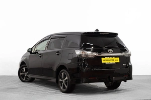 Минивэн Toyota Wish 2014 года, 1699000 рублей, Барнаул