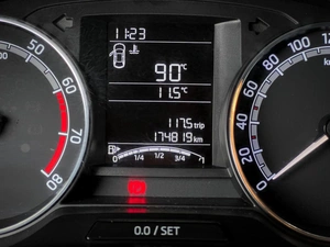 Лифтбек Skoda Rapid 2019 года, 999999 рублей, Уфа