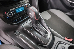 Хетчбэк Ford Focus 2012 года, 899000 рублей, Красноярск