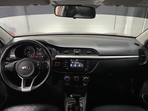 Седан Kia Rio 2018 года, 1410000 рублей, Ярославль
