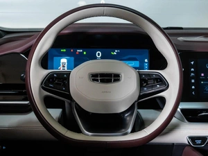 Внедорожник Geely Monjaro 2023 года, 3383000 рублей, Ставрополь