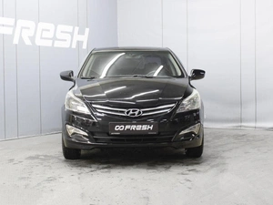 Седан Hyundai Solaris 2016 года, 870777 рублей, Омск