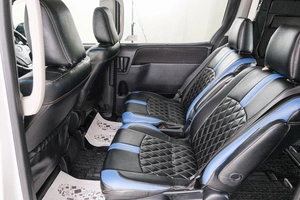 Минивэн Toyota Voxy 2015 года, 1679000 рублей, Красноярск