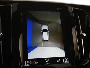 Внедорожник Volvo XC60 2020 года, 3298196 рублей, Москва