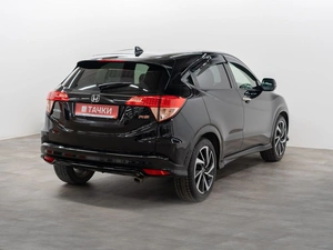Внедорожник Honda Vezel 2016 года, 1800000 рублей, Красноярск