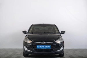 Седан Hyundai Solaris 2013 года, 729000 рублей, Томск