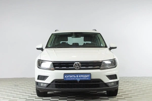 Внедорожник Volkswagen Tiguan 2017 года, 1879000 рублей, Челябинск