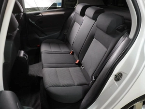 Хетчбэк Volkswagen Golf 2011 года, 749000 рублей, Воронеж