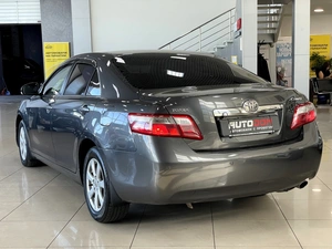 Седан Toyota Camry 2011 года, 1287000 рублей, Солонцы