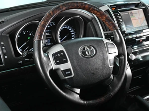 Внедорожник Toyota Land Cruiser 2013 года, 3779000 рублей, Ростов-на-Дону