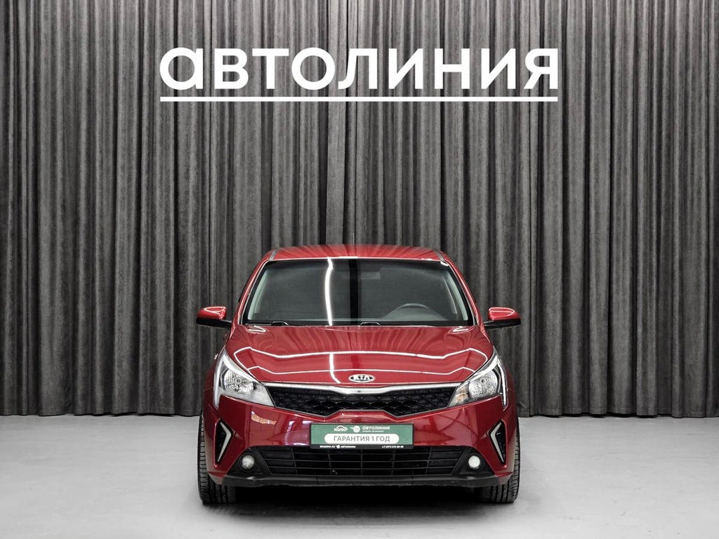 Седан Kia Rio 2021 года, 1699000 рублей, Красноярск