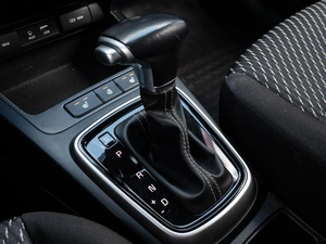 Хетчбэк Kia Rio X-Line 2019 года, 1450000 рублей, Краснодар