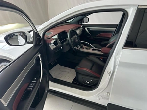 Внедорожник Geely Coolray 2023 года, 1890000 рублей, Смоленск
