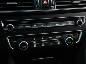 Седан Kia Optima 2017 года, 1934000 рублей, Кирилловка