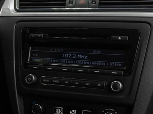 Лифтбек Skoda Rapid 2015 года, 949000 рублей, Тюмень