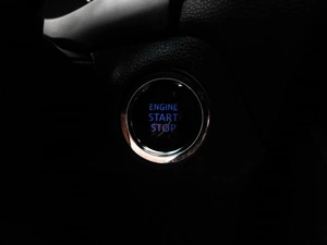 Внедорожник Toyota RAV4 2022 года, 2540000 рублей, Минеральные Воды
