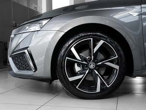 Лифтбек Skoda Octavia 2025 года, 3074000 рублей, Тверь