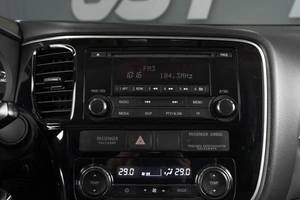 Внедорожник Mitsubishi Outlander 2016 года, 1679000 рублей, Петрозаводск